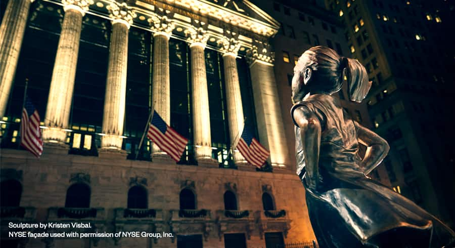 Wall Street Meet Fearless Girl - 